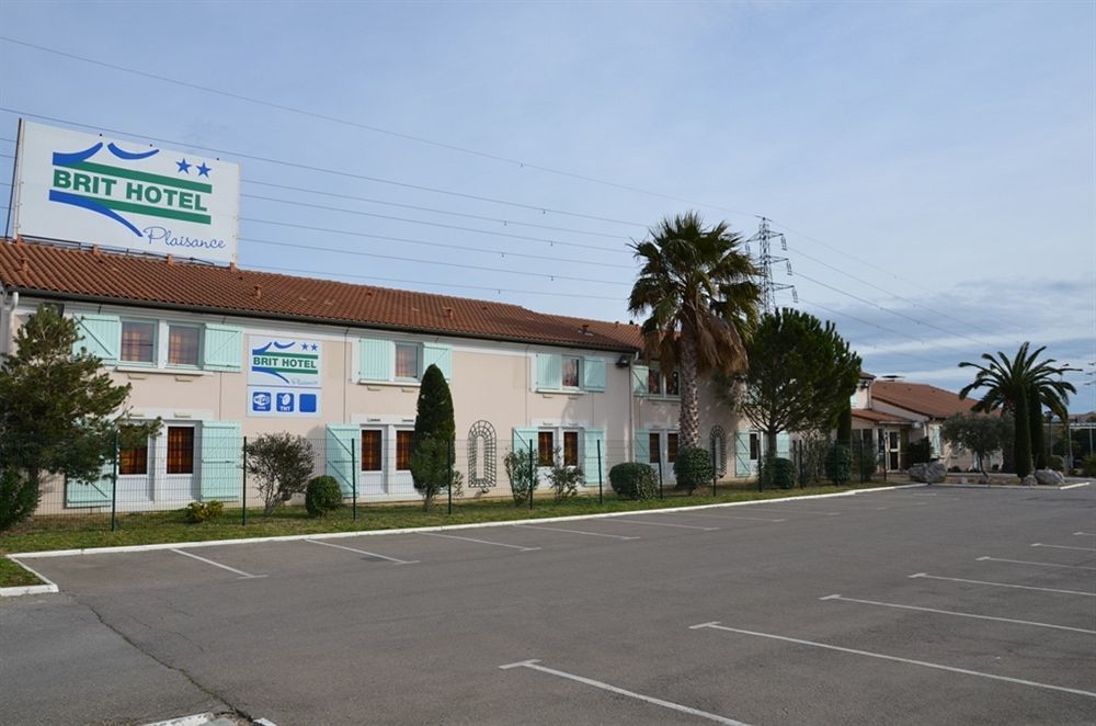 Brit Hotel Plaisance A9/A61 Narbonne Exterior foto